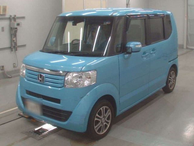 335 HONDA N BOX JF1 2014 г. (CAA Tokyo)